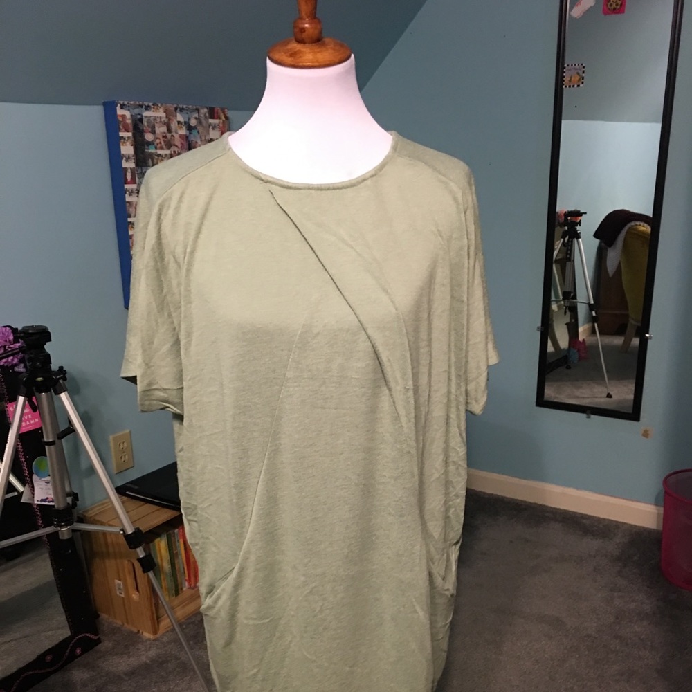 Long mint green tunic